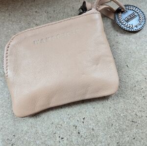 Wander Les Essentiels Blush Leather Wallet